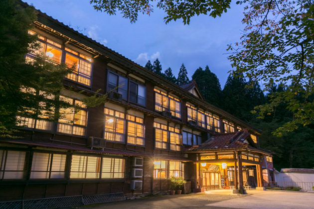 Matsunoyama Onsen Ryouunkaku