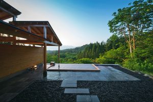 Superb view hot springs. Japanese Modern Luxury Ryokan "Satoyamajujo"